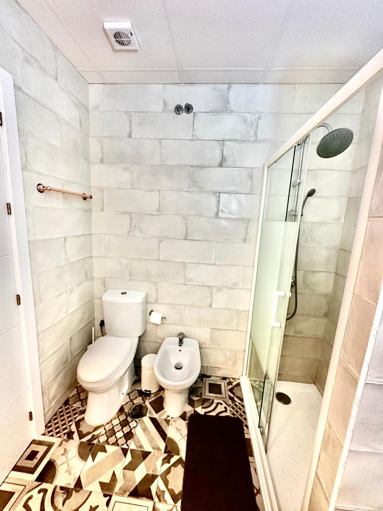 הואלבה Casanova Apartments - Centro 2 Rooms מראה חיצוני תמונה