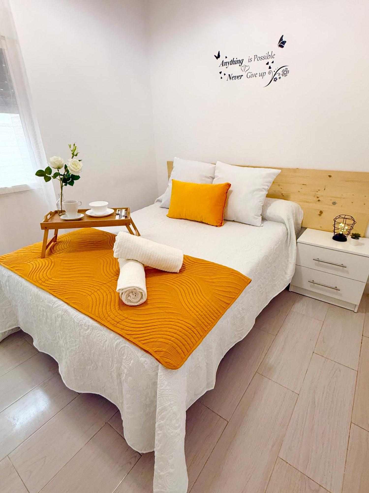 הואלבה Casanova Apartments - Centro 2 Rooms מראה חיצוני תמונה
